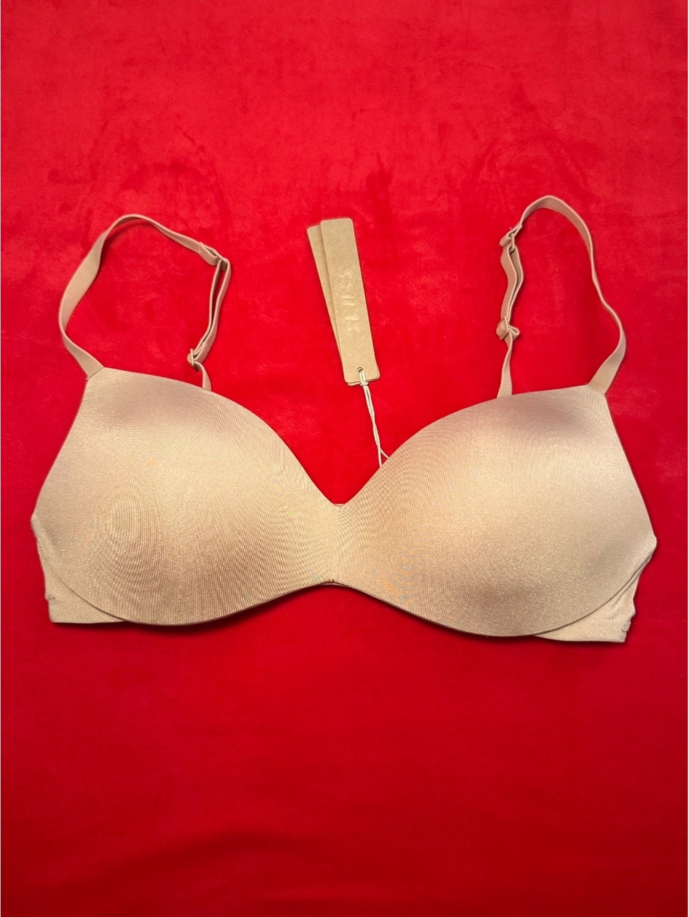 Skims Wireless Form Push Up Plunge Bra Color Ochre Size 30B